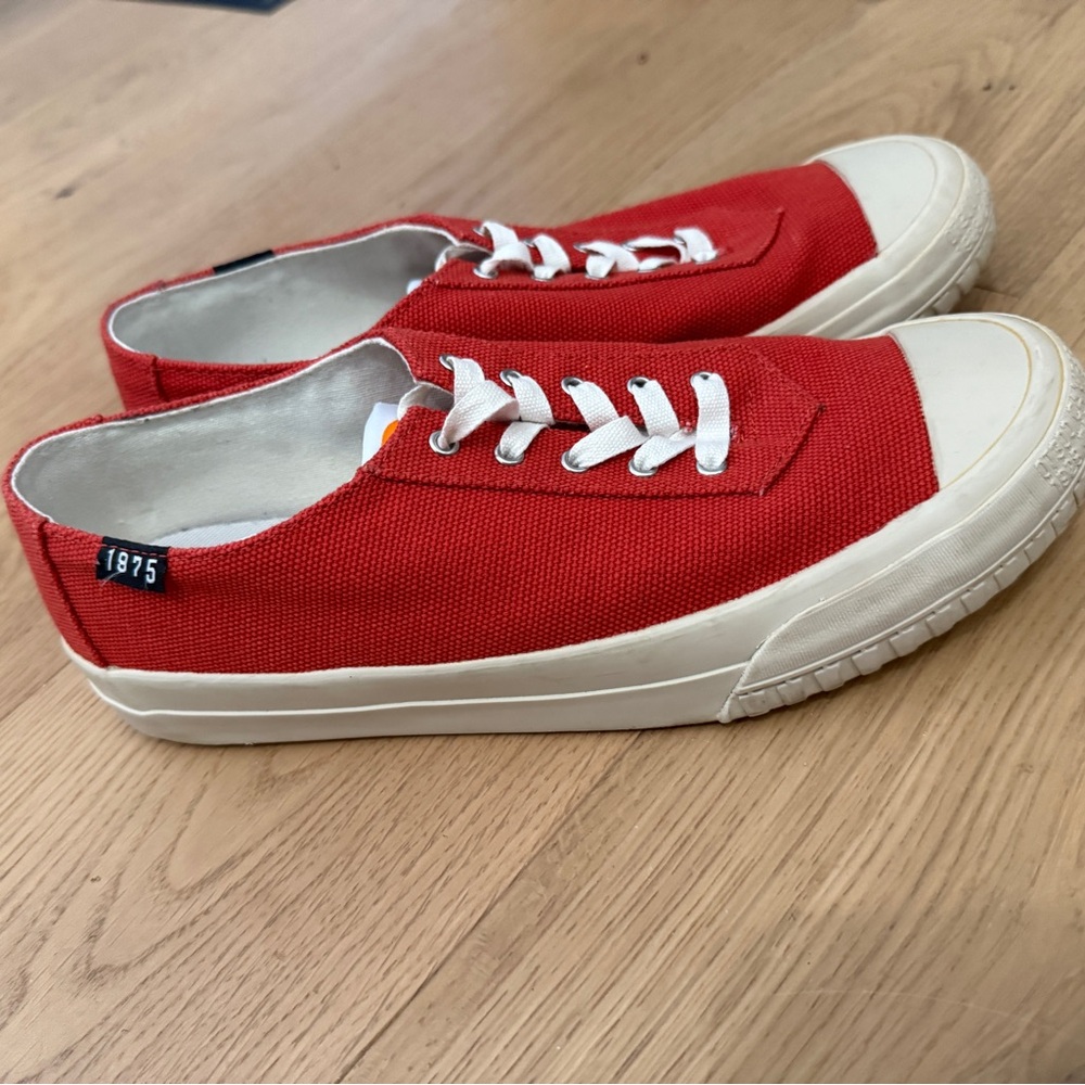 CAMPER CHAMELEON 1975 Cinnamon Red Canvas Sneakers with White Soles